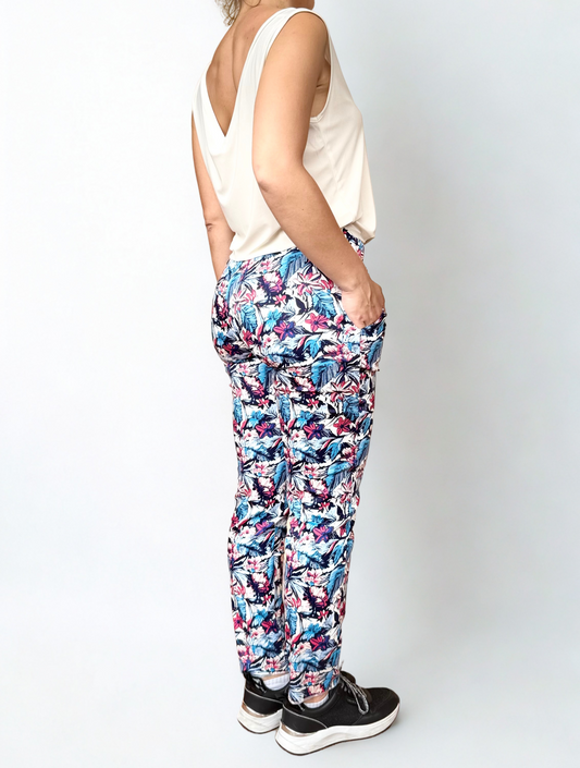 OUTFIT CAMICETTA CAMICETTA CHARLOTTE BIANCA E PANTALONE ROSIE AZZURRO