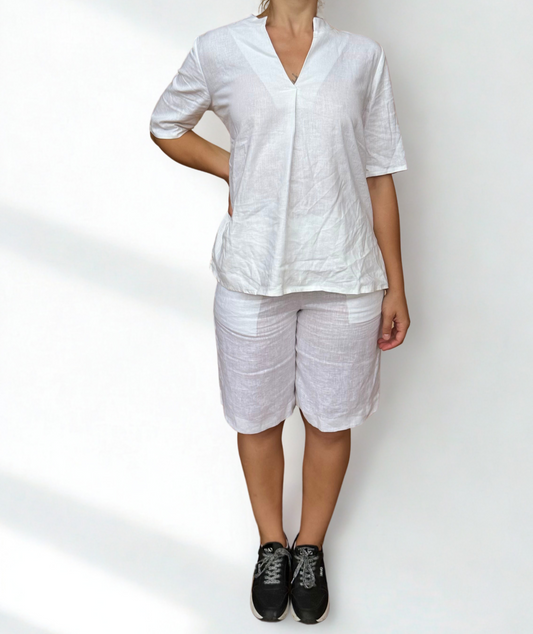 OUTFIT BLUSA ISLA E PANTALONE AMELIA CORTO